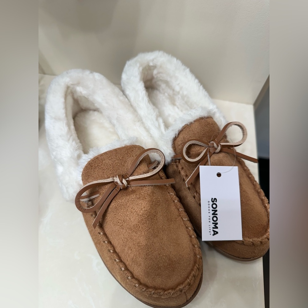 Sonoma Brown Suede Moccasin Slippers